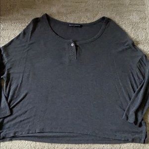 Brandy Melville boxy 3/4 sleeve